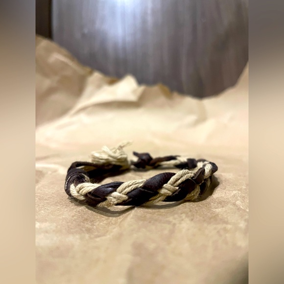 Handmade leather and cord bracelets boho rustic - Picture 5 of 7